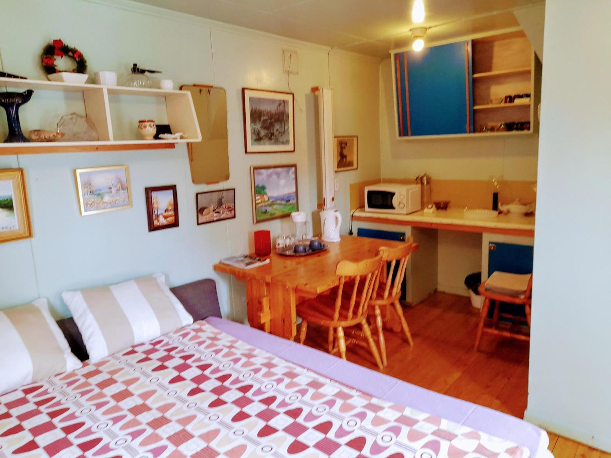 Summer Bedroom, Outside Toilet, Shower, Kitchen. 120 M From Sandbach. Bräcke Esterno foto